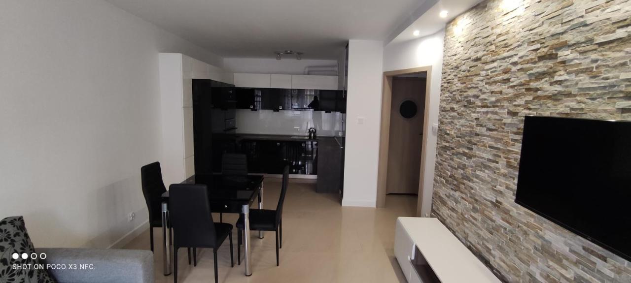 Apartmán Apartament „Nad Jeziorkiem“ Kętrzyn Exteriér fotografie